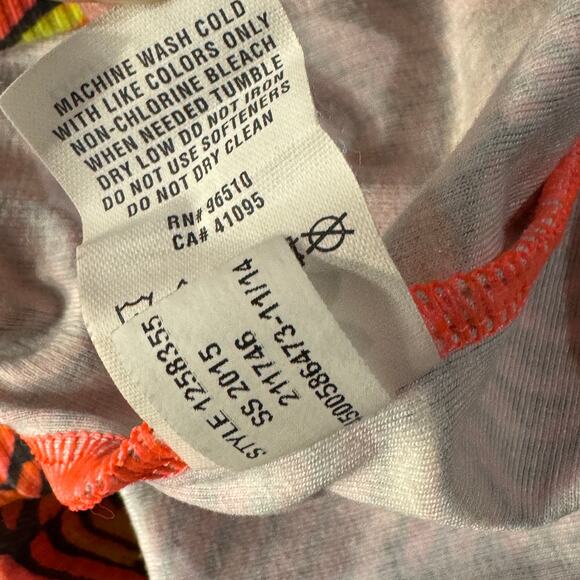 Under Armour Large Surftide Fitted Tank Top HeatGear Racerback After Burn Orange - Picture 9 of 9